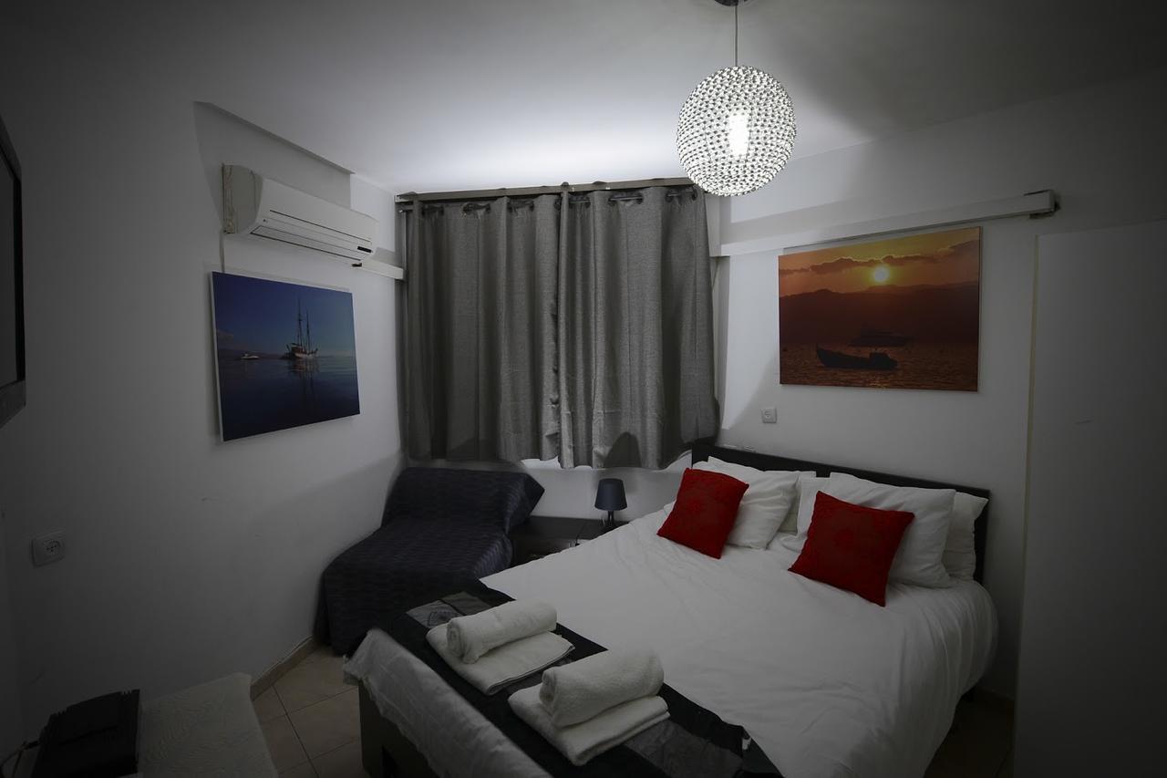 Avi'S Suites Eilat Exterior foto