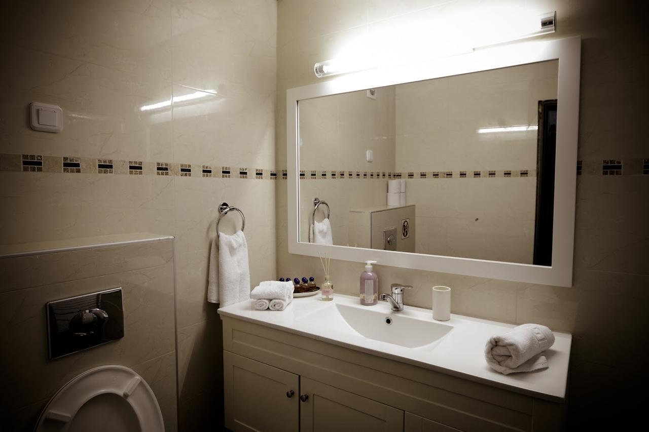 Avi'S Suites Eilat Exterior foto