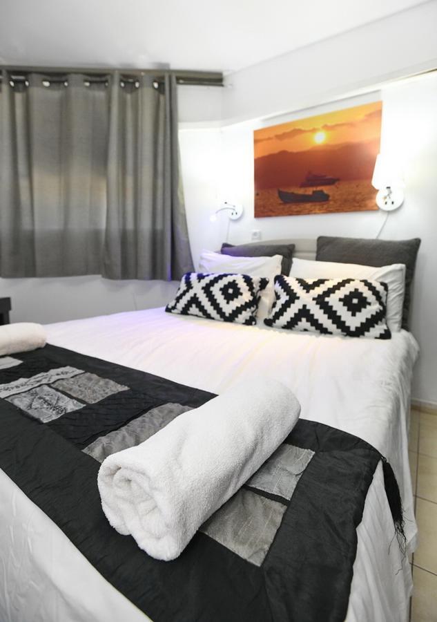 Avi'S Suites Eilat Exterior foto