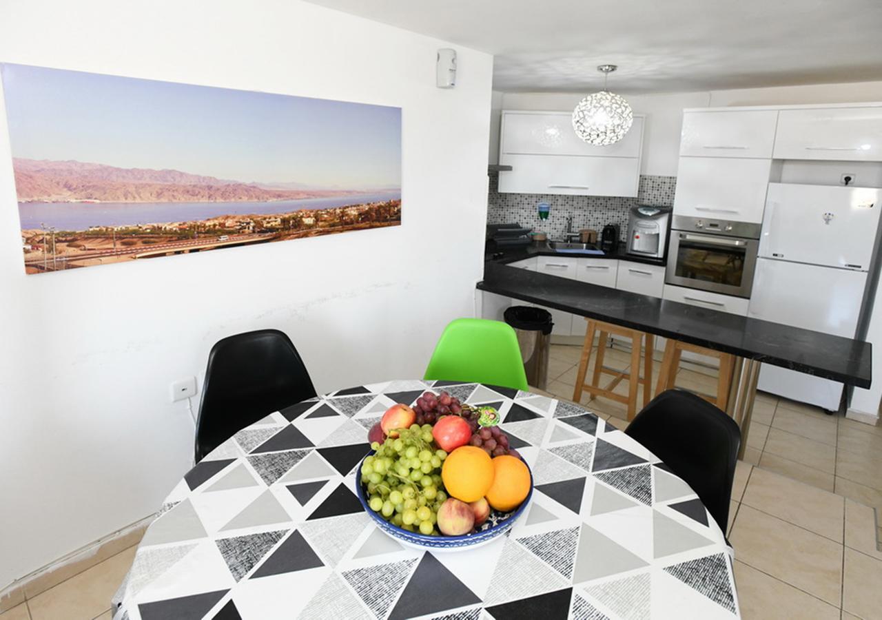Avi'S Suites Eilat Exterior foto